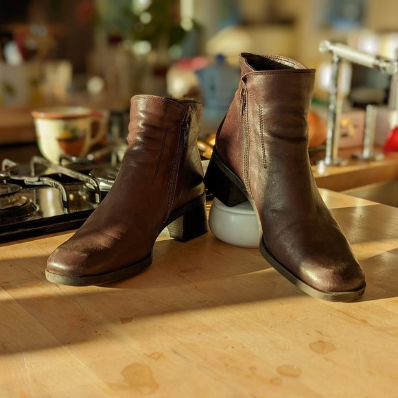 Nine West Womens Brown Leather Boots 